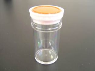 Fig.1 樹脂容器サンプル